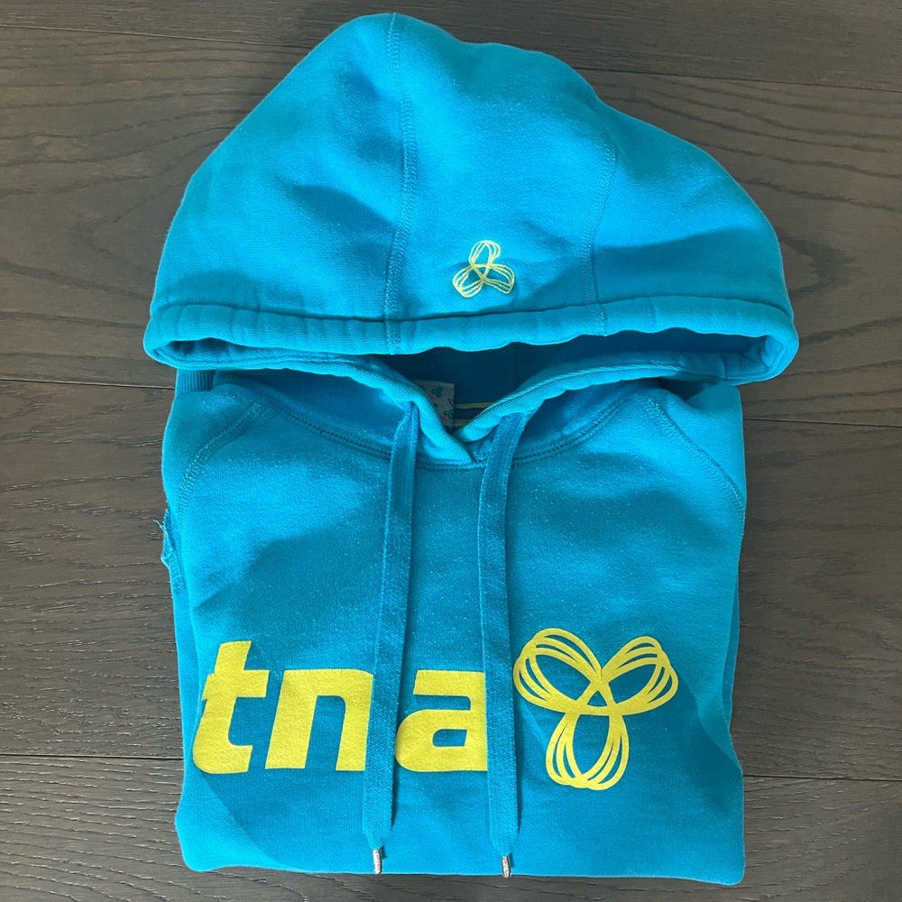 TNA blue hoodie sz XS NWT